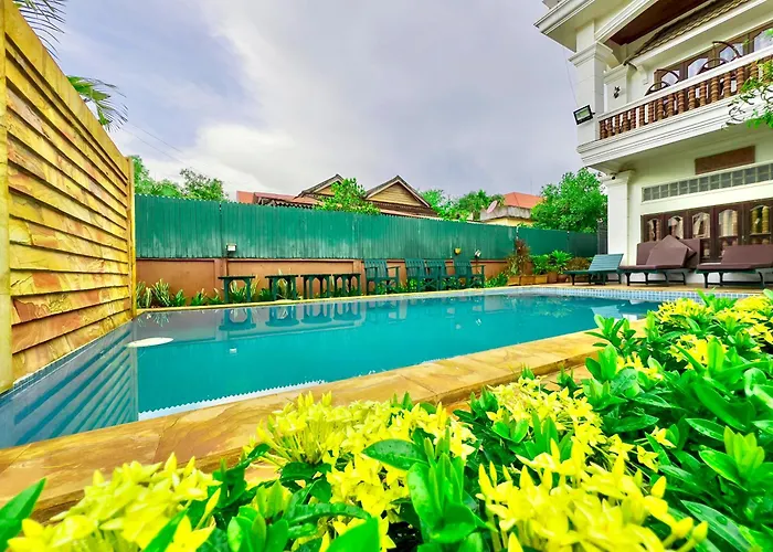 Shining Angkor Boutique