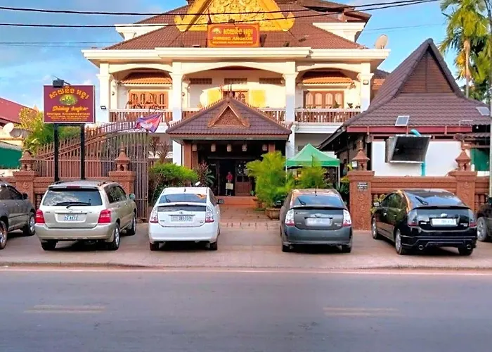 Shining Angkor Boutique