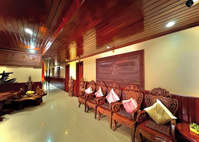 Shining Angkor Boutique